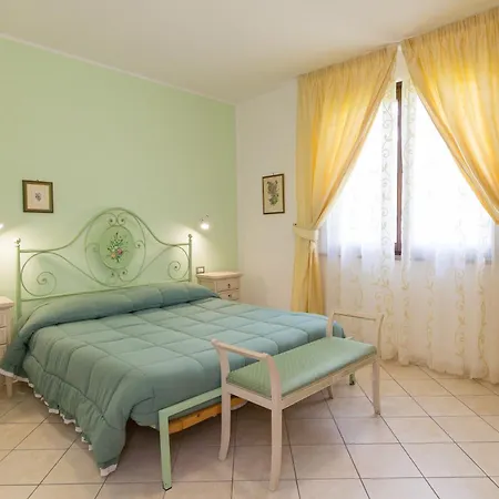Il Girasole - Corbezzolo Venturina Terme